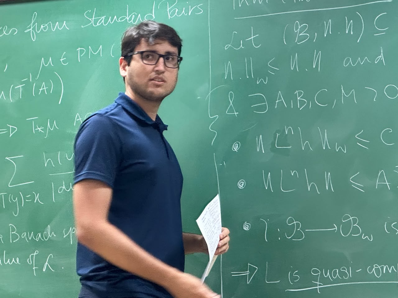 Pedro Morelli durante sua palestra no SIES 30